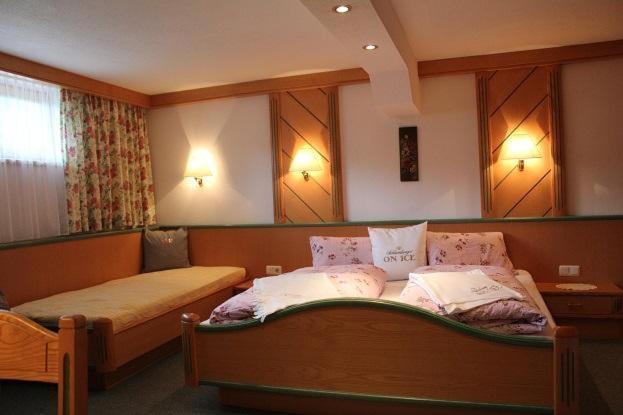 Gasthof Hotel Eiserne Hand Hochfilzen Eksteriør bilde